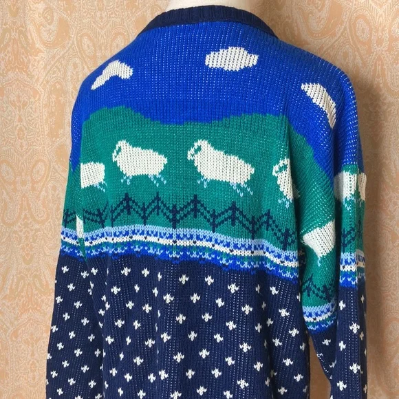 Vintage knit sweater sheep clouds pattern size large - Picture 3 of 11